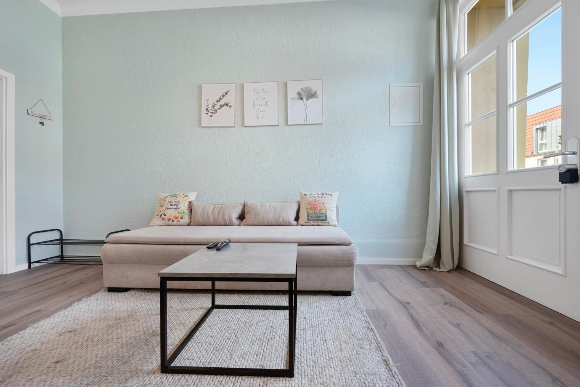 לודוויגסבורג Backhome - Business&Family - Fantastische Schlosslage, Smarttv, Netflix, 50Qm, 24H Checkin - Apartment 1 מראה חיצוני תמונה