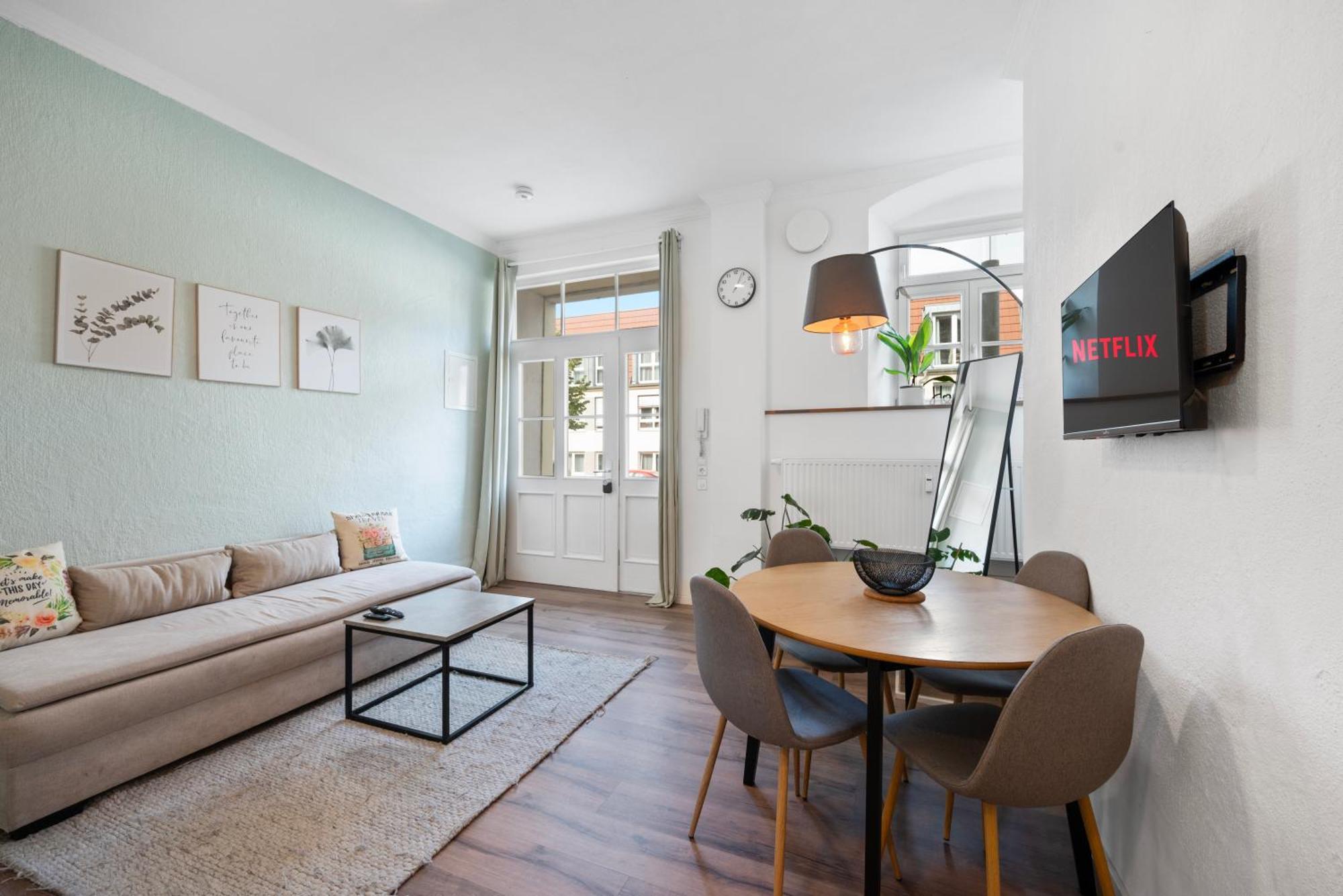 לודוויגסבורג Backhome - Business&Family - Fantastische Schlosslage, Smarttv, Netflix, 50Qm, 24H Checkin - Apartment 1 מראה חיצוני תמונה